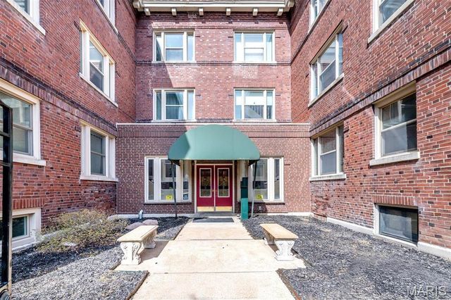 4561 Laclede Avenue B, St Louis, MO 63108