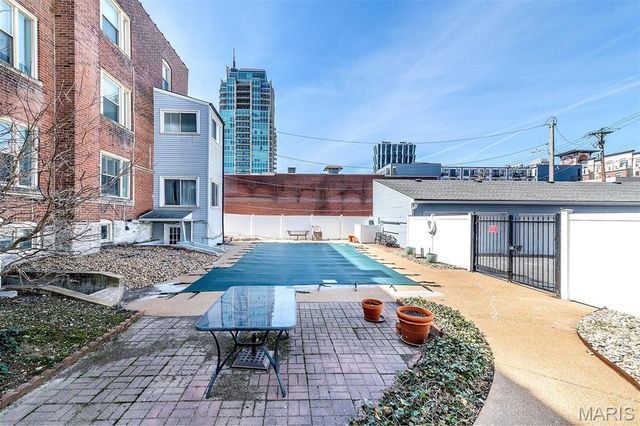 4561 Laclede Avenue B, St Louis, MO 63108