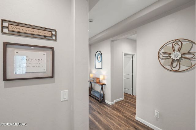 1605 E Balestra Way, Green Valley, AZ 85614