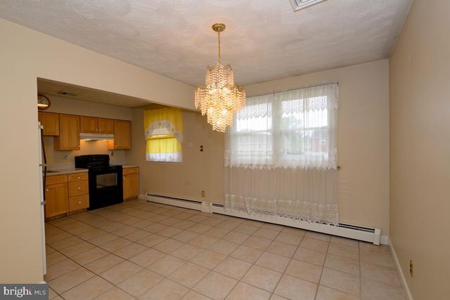 780 POMANDER AVE, Reading, PA 19606