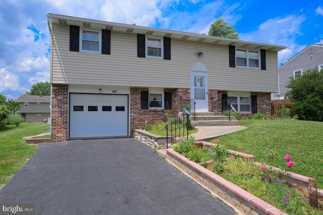 780 POMANDER AVE, Reading, PA 19606