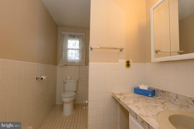 780 POMANDER AVE, Reading, PA 19606