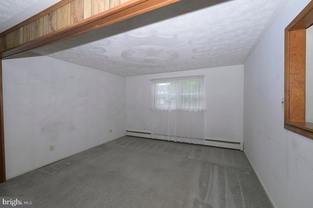 780 POMANDER AVE, Reading, PA 19606