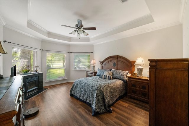 1030 Clubhouse Drive, Mansfield, TX 76063