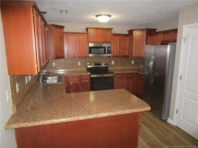 1442 Vandenberg Drive, Fayetteville, NC 28312