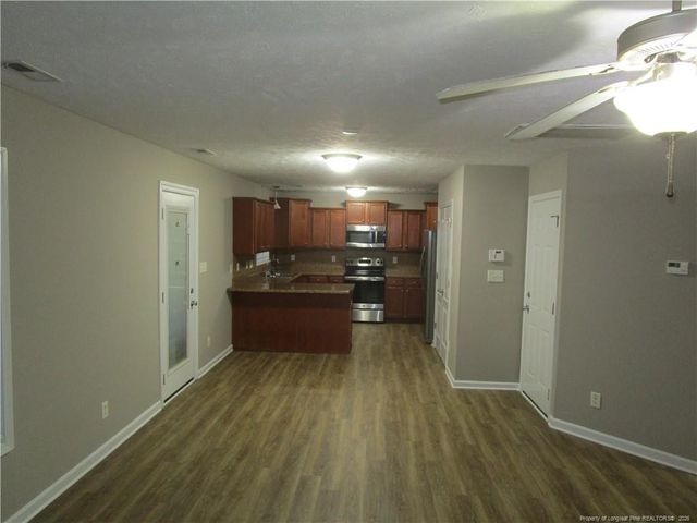 1442 Vandenberg Drive, Fayetteville, NC 28312