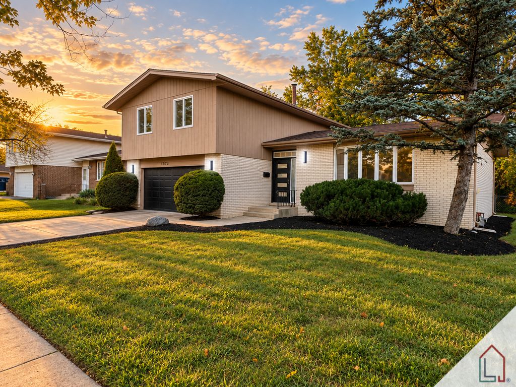 5252 Arquilla Drive, Richton Park, IL 60471