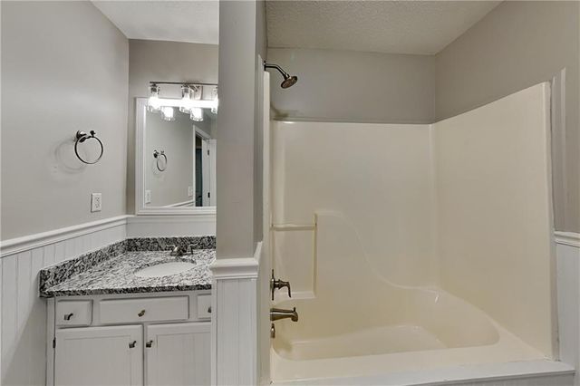 328 Abbington Lane, Douglasville, GA 30134
