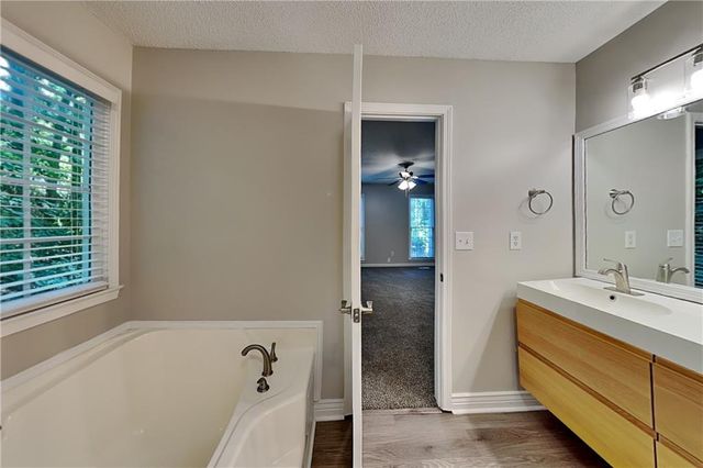 328 Abbington Lane, Douglasville, GA 30134