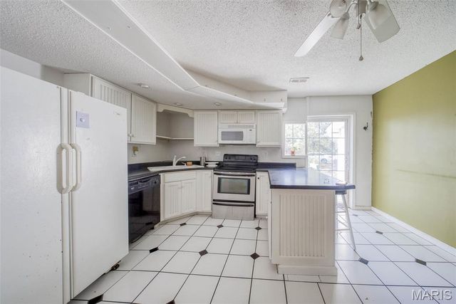 13311 State Route H, St James, MO 65559