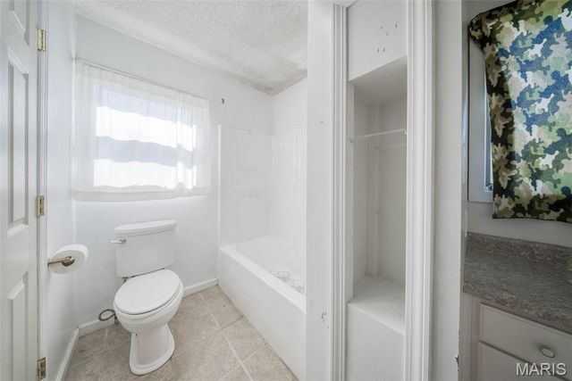 13311 State Route H, St James, MO 65559