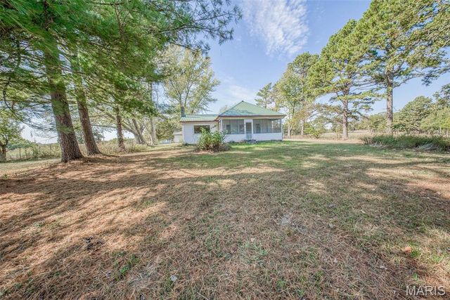 13311 State Route H, St James, MO 65559