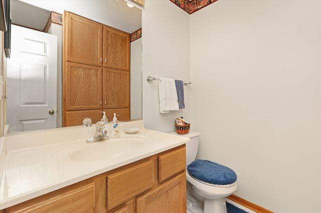 130 NW Georgetown Boulevard 2, Ankeny, IA 50023