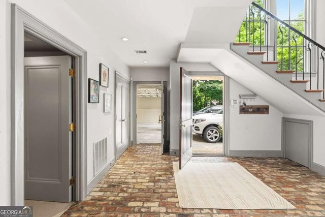 45 Montclair Drive NE, Atlanta, GA 30309