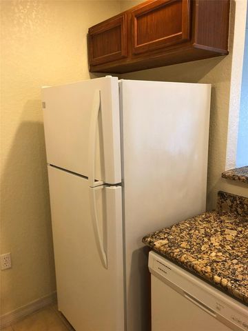 4600 E MOODY BOULEVARD 8B, Bunnell, FL 32110