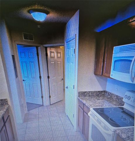 4600 E MOODY BOULEVARD 8B, Bunnell, FL 32110
