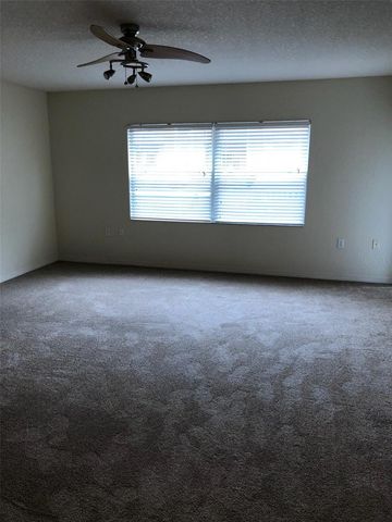 4600 E MOODY BOULEVARD 8B, Bunnell, FL 32110