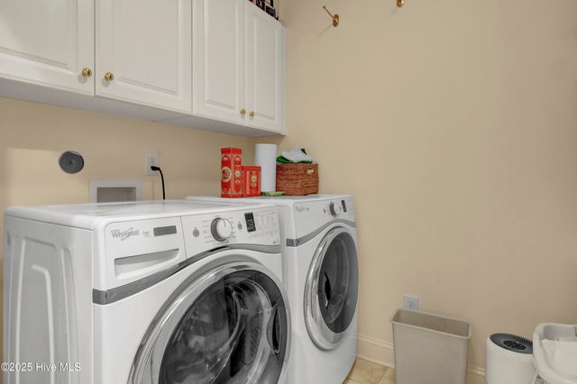 7102 Saybrook Drive, Wilmington, NC 28405