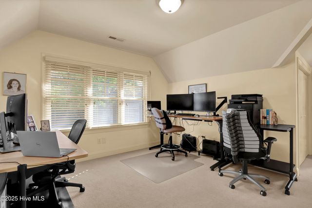 7102 Saybrook Drive, Wilmington, NC 28405