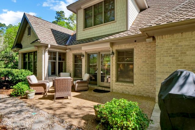 7102 Saybrook Drive, Wilmington, NC 28405