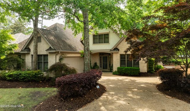 7102 Saybrook Drive, Wilmington, NC 28405