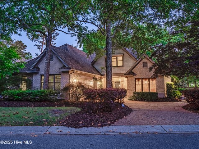 7102 Saybrook Drive, Wilmington, NC 28405