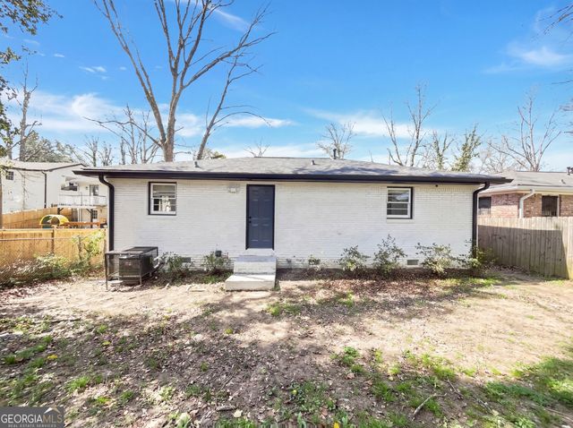 711 Cedar Avenue NW, Atlanta, GA 30318