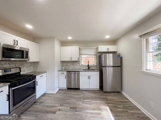 711 Cedar Avenue NW, Atlanta, GA 30318