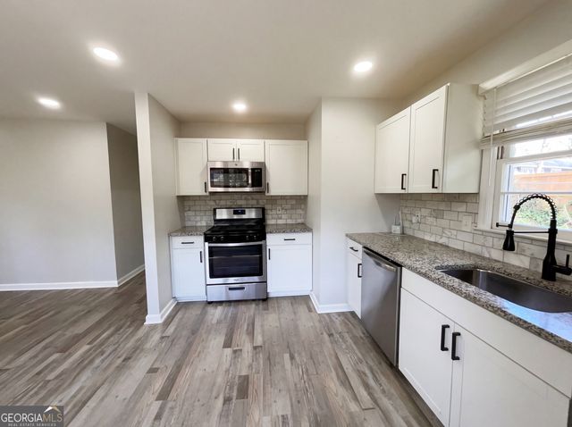 711 Cedar Avenue NW, Atlanta, GA 30318