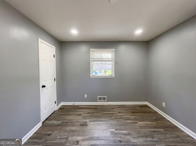 711 Cedar Avenue NW, Atlanta, GA 30318