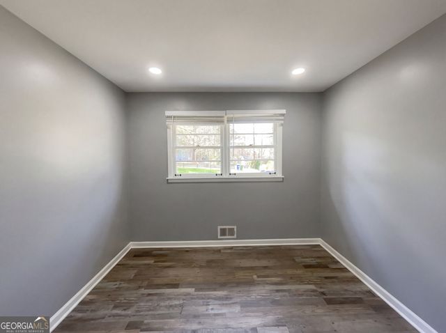 711 Cedar Avenue NW, Atlanta, GA 30318