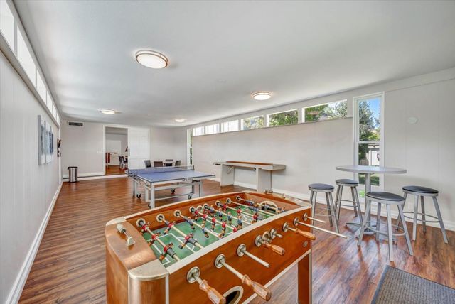 15 Los Altos Square 15, Los Altos, CA 94022