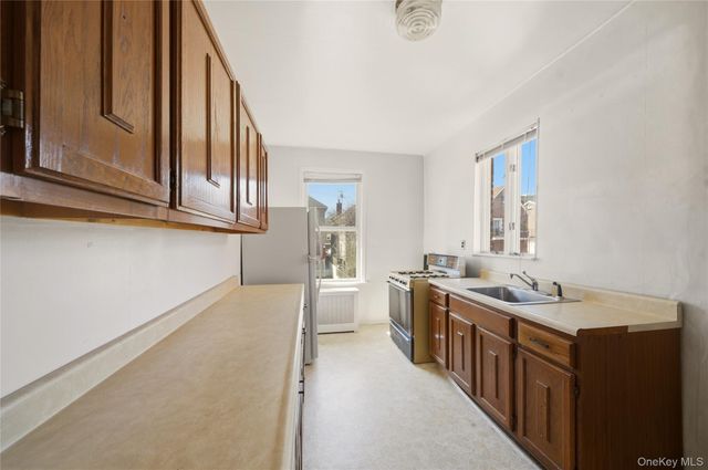 1631 Bogart Avenue, Bronx, NY 10462