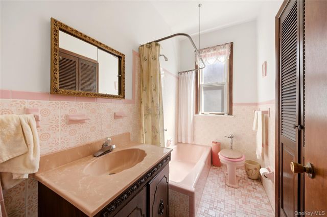 1631 Bogart Avenue, Bronx, NY 10462