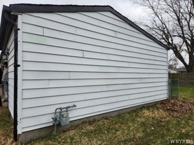 249 French Road, Cheektowaga, NY 14043