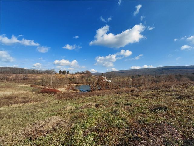 01 Christ's Lane, Unity Twp, PA 15650