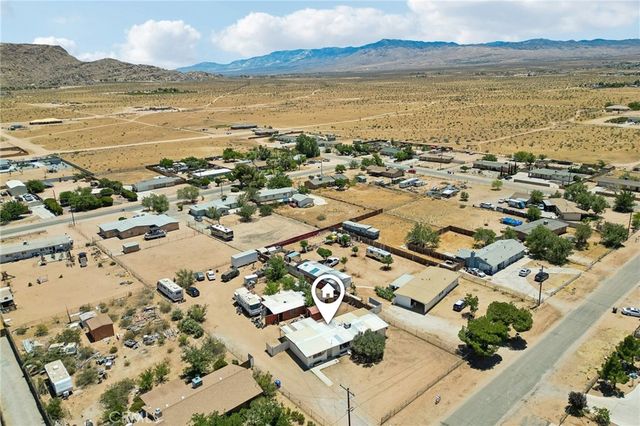 13207 Nicola Road, Apple Valley, CA 92308