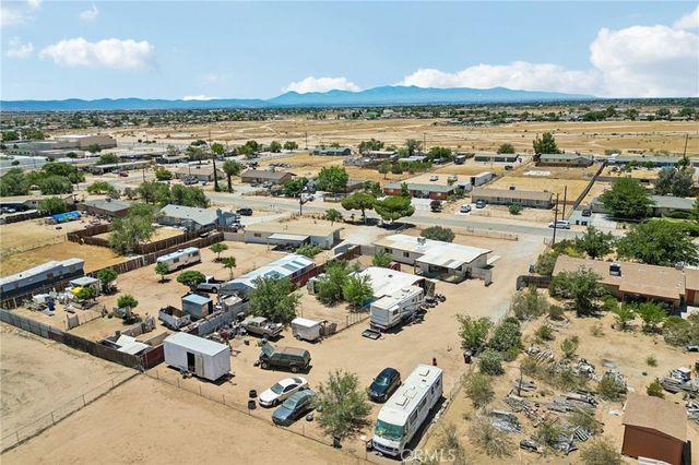 13207 Nicola Road, Apple Valley, CA 92308