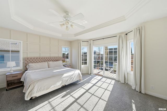 6010 W WOODBRIDGE Place, Peoria, IL 61615