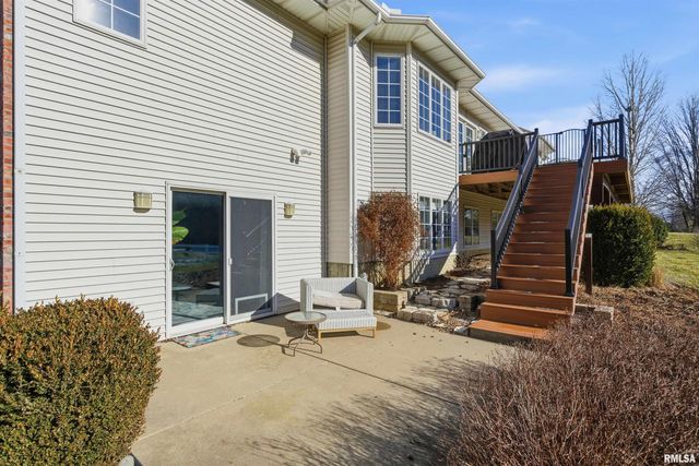 6010 W WOODBRIDGE Place, Peoria, IL 61615