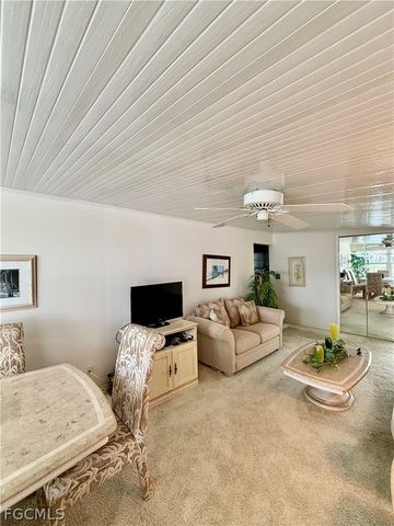 565 Cattleya Refuge 565, Naples, FL 34114