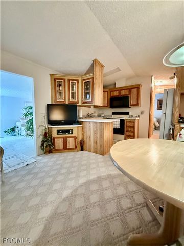 565 Cattleya Refuge 565, Naples, FL 34114