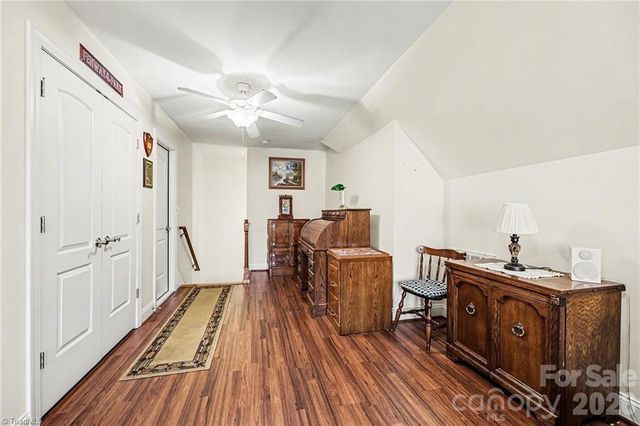 115 Town Lot Drive, Pfafftown, NC 27040