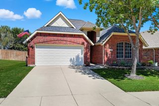 5920 Greenmeadow Drive, Denton, TX 76226