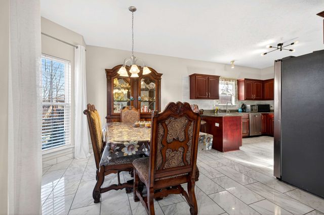 7336 Sugarloaf Dr, Nashville, TN 37211