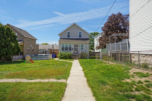 249 Baird St, Fall River, MA 02721