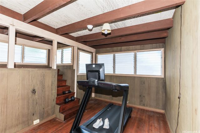 2505 Peter Street, Honolulu, HI 96816