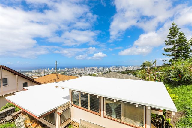 2505 Peter Street, Honolulu, HI 96816