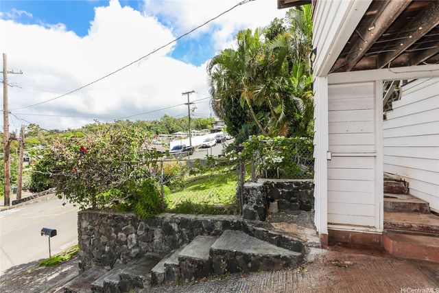 2505 Peter Street, Honolulu, HI 96816