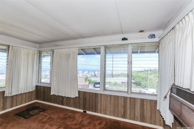 2505 Peter Street, Honolulu, HI 96816